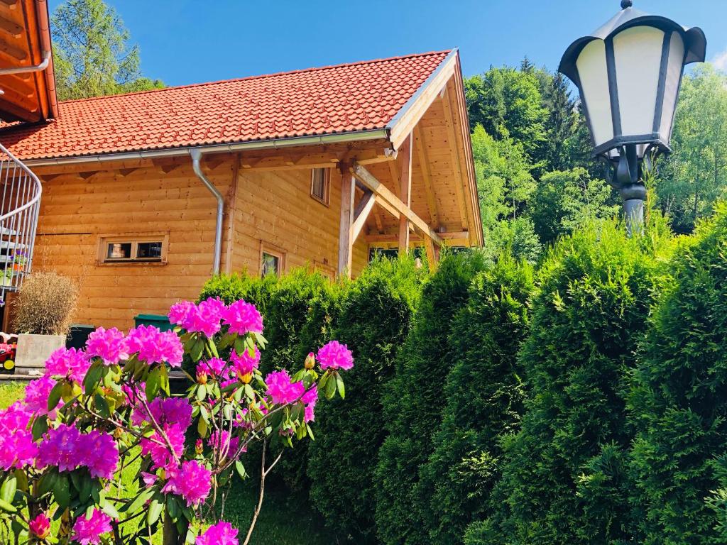 Zahrada ubytování Mountain Inn Chalets & Apartments