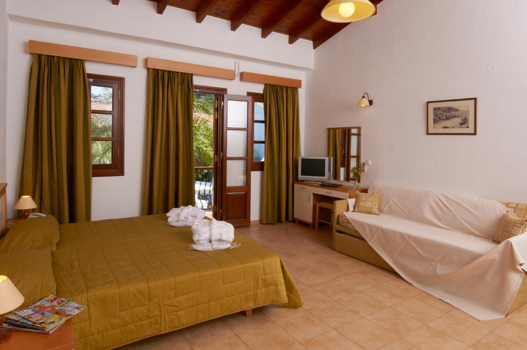 Iapetos Village - 14