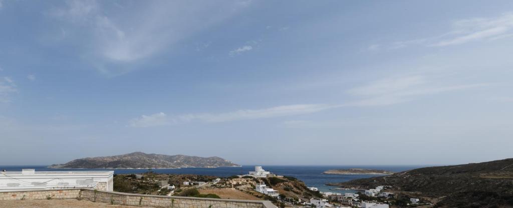 Kimolos Houses