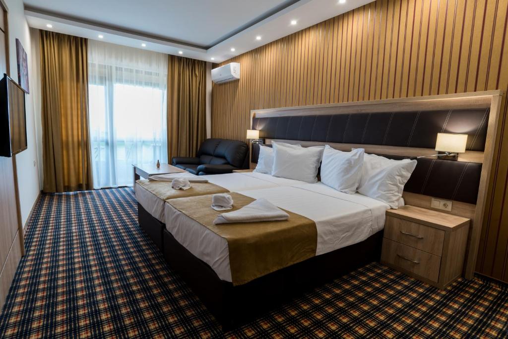 SPA Kompleks Raiski Kat - Double Or Twin Room With Balcony