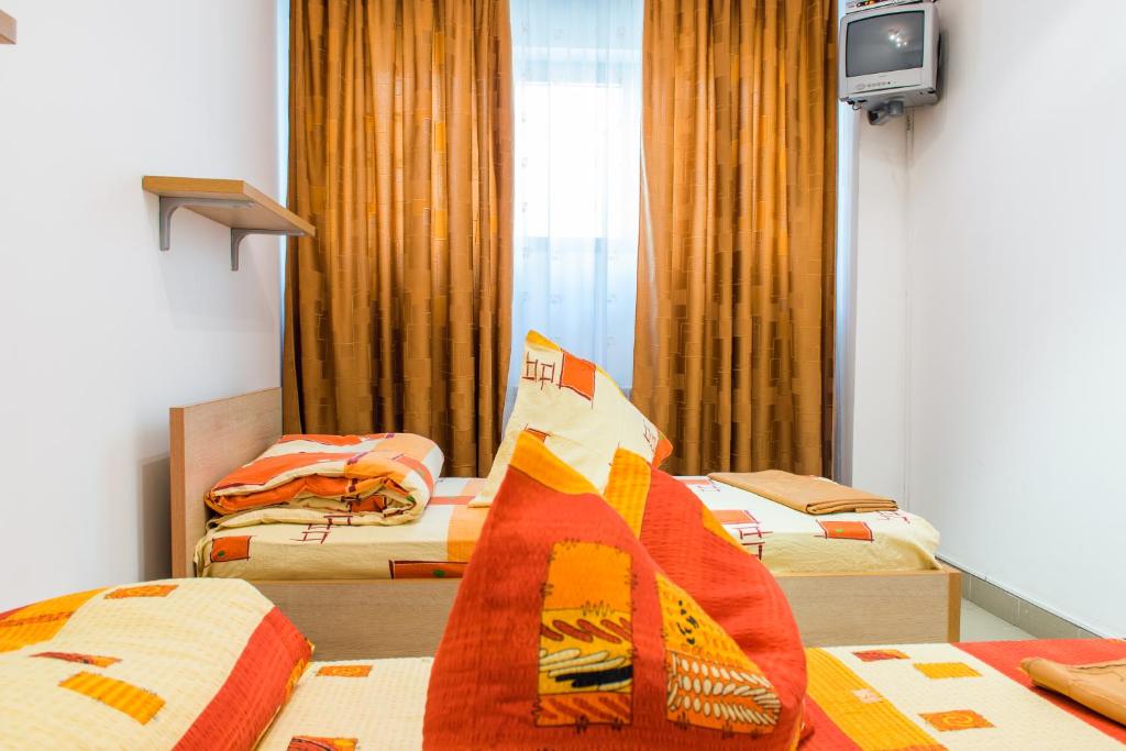 Postel nebo postele na pokoji v ubytování Decent Pipera