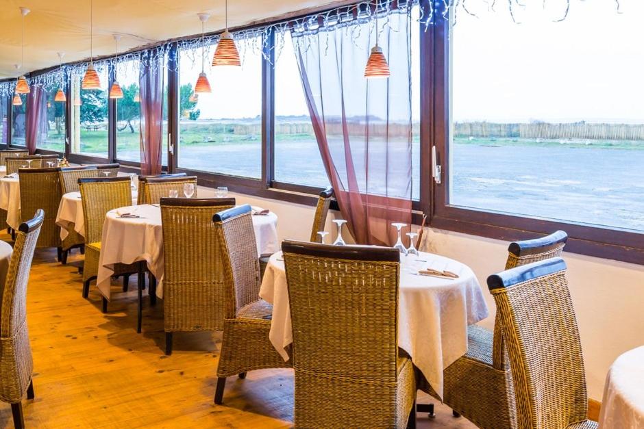 Hôtel - Restaurant La Chaloupe, Port-des-Barques – Tarifs 2022