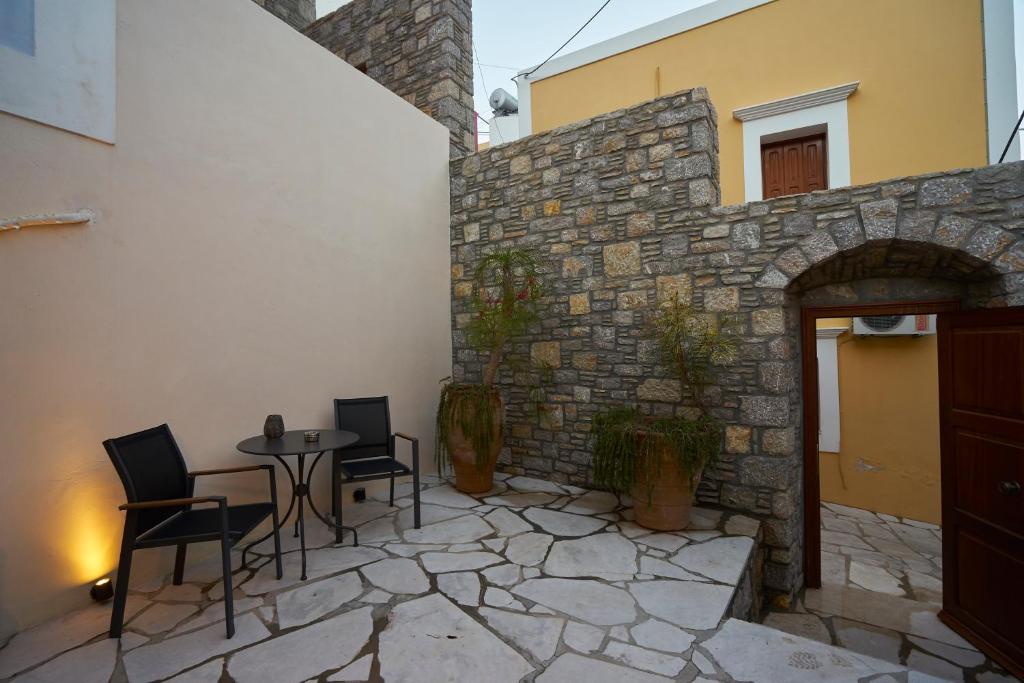 Kaminos Boutique Hotel - 17