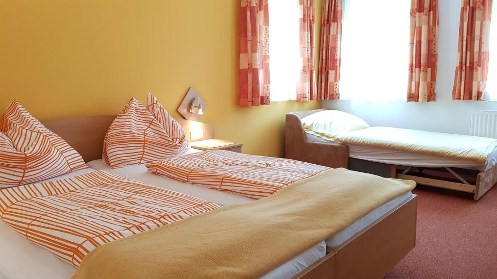 Cama o camas de una habitación en Roseggerhof