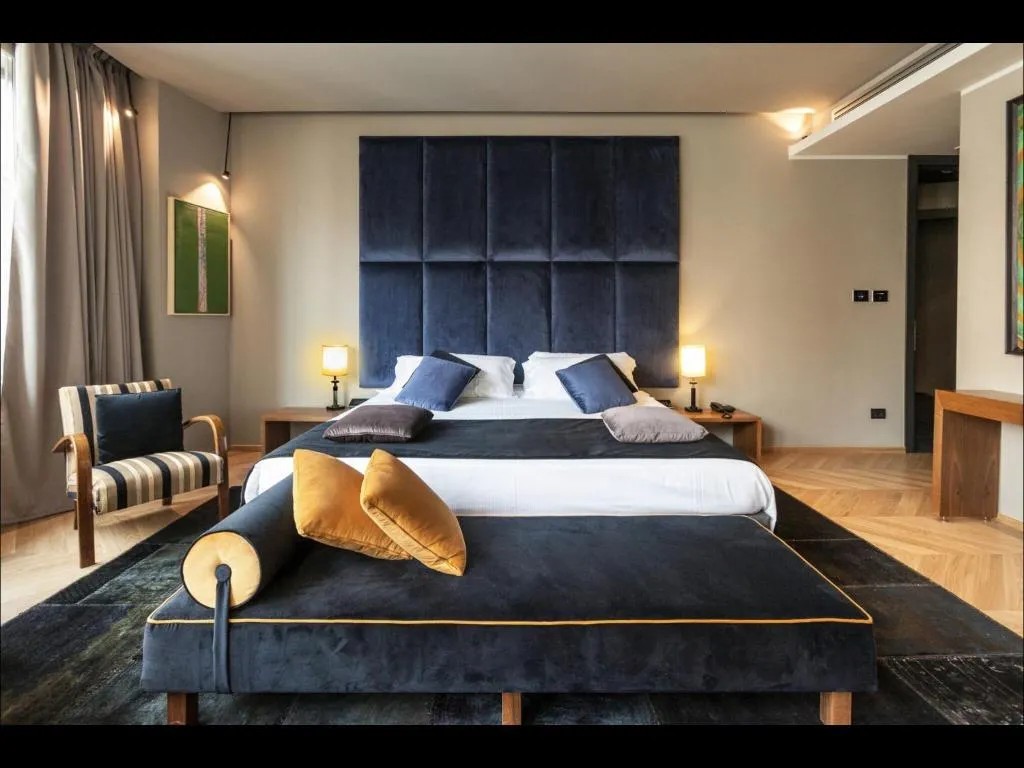 Triviho Hotel, Roma, Italia