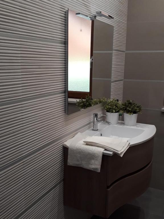Łazienka w obiekcie B&B A CASA DI ZIA LUISA