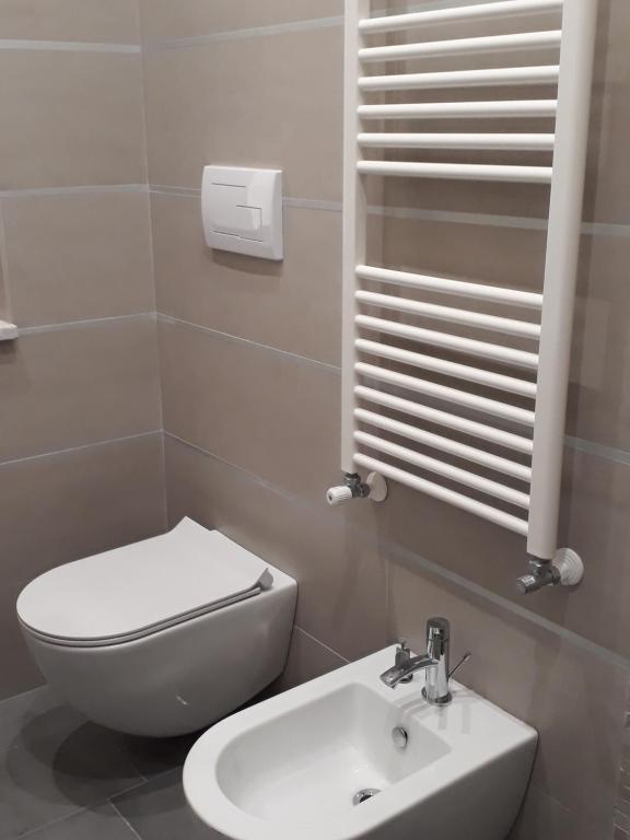 Łazienka w obiekcie B&B A CASA DI ZIA LUISA