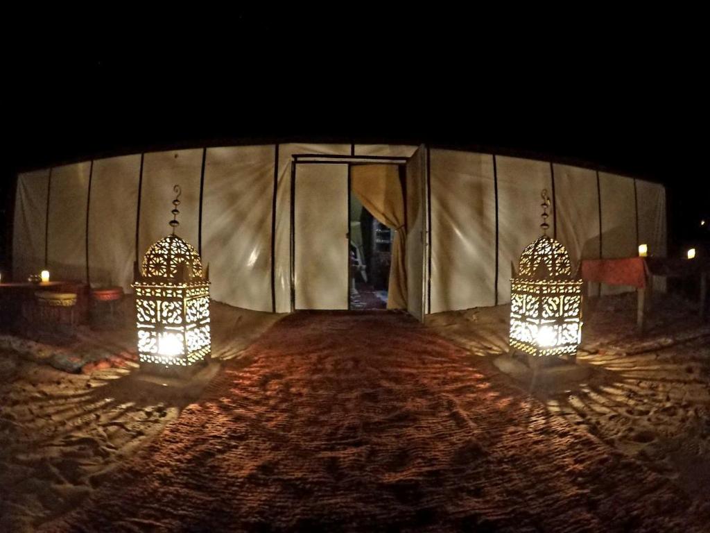 Starry Desert Nights Camp - Carpa