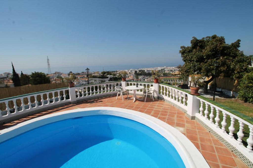 Bazén v ubytování Villa Rosario SpainSunRentals 1070 nebo v jeho okolí