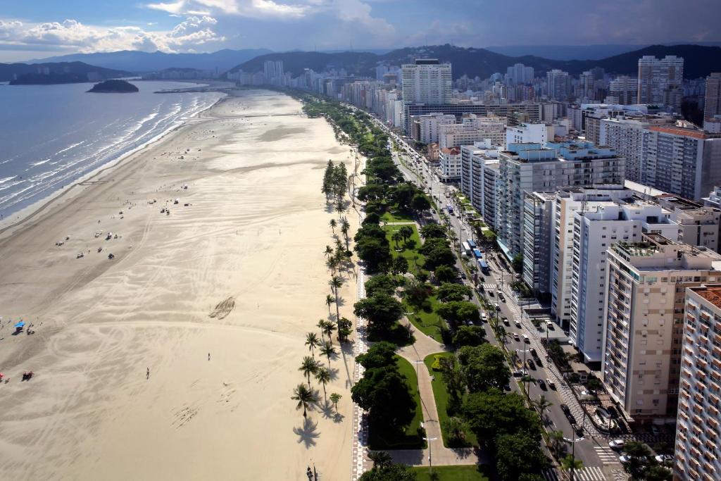 Mercure Santos