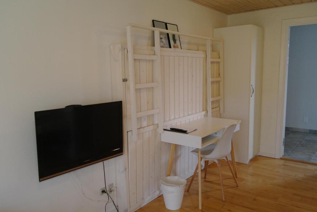 TV a/nebo společenská místnost v ubytování Agervig Bed & Breakfast