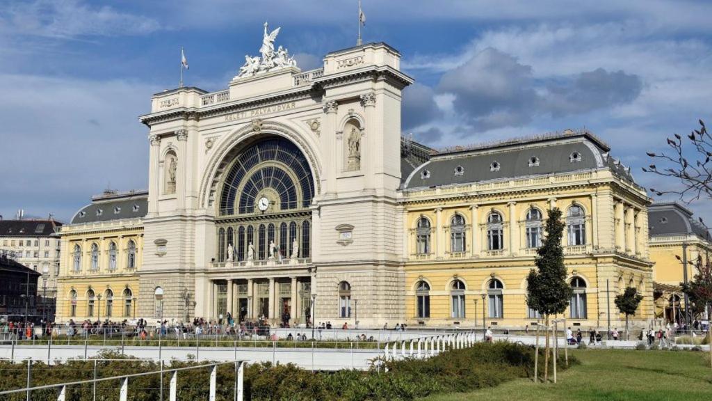 Kép sunflower szállásáról Budapesten a galériában