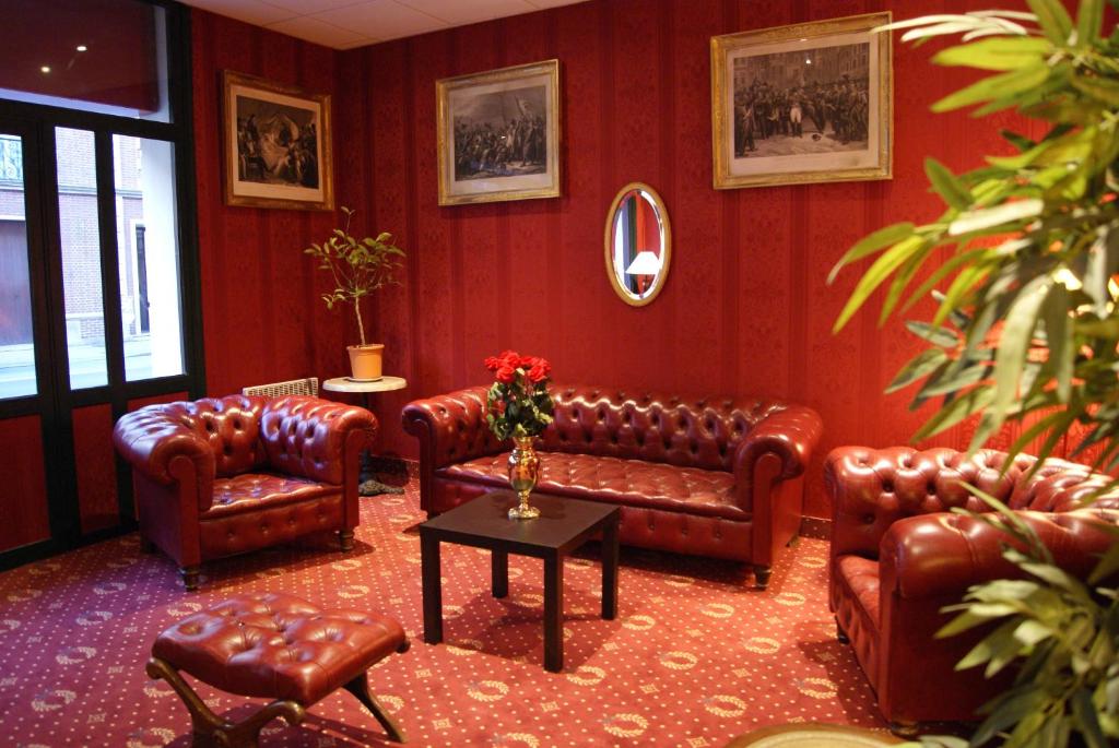 Posezení v ubytování Hôtel 1er Consul Rouen