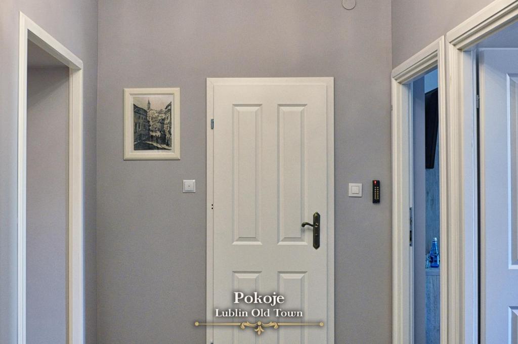 Lublin Old Town Rooms - 14