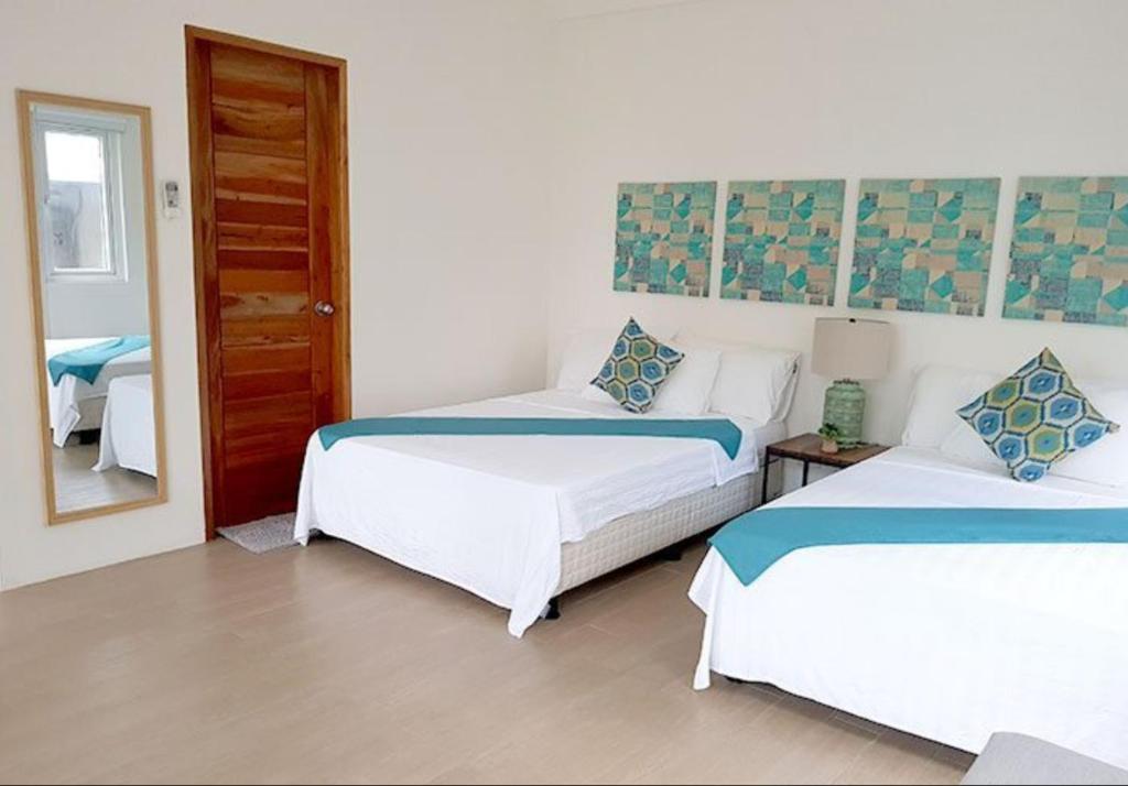 Brisa Marina Beach Resort powered by Cocotel - Standard Family Room With Pool View