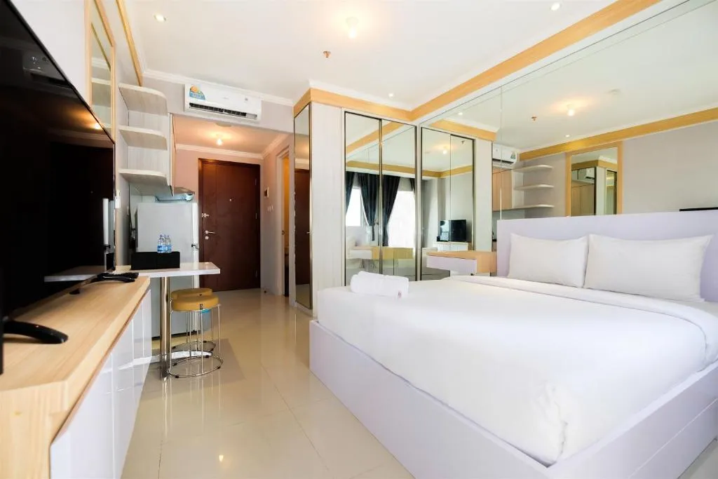 Spacious Studio Signature Park Grande By Travelio, Jakarta, Indonesia