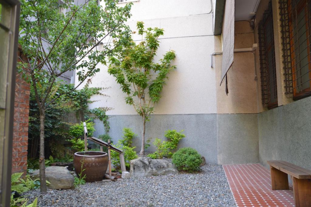 Zahrada ubytování Alley X Tainan
