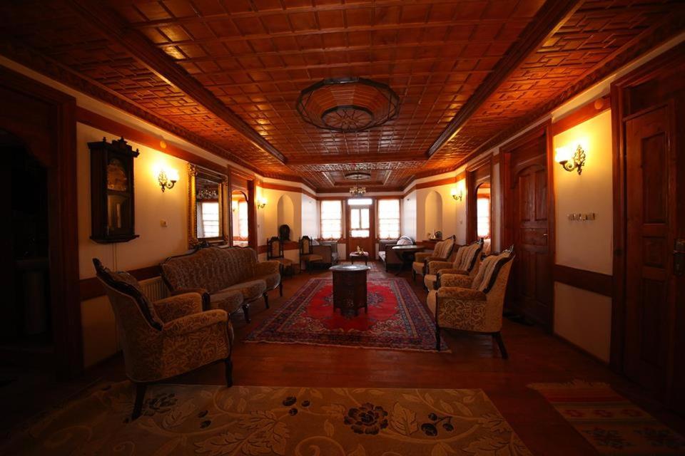 Posezení v ubytování Demirkapi Konak Hotel