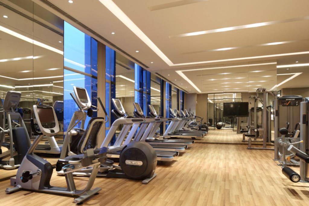 Fitness centrum a/nebo fitness zařízení v ubytování Wanda Realm Liuzhou