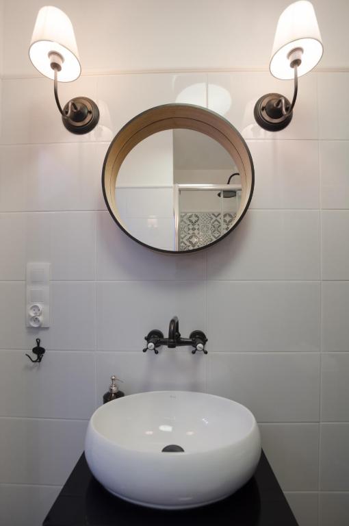 Kúpeľňa v ubytovaní Basilica Apartment Mariacka Gdansk