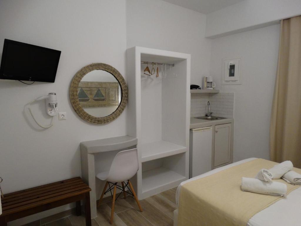 Naxos Lane Center Studios - 1