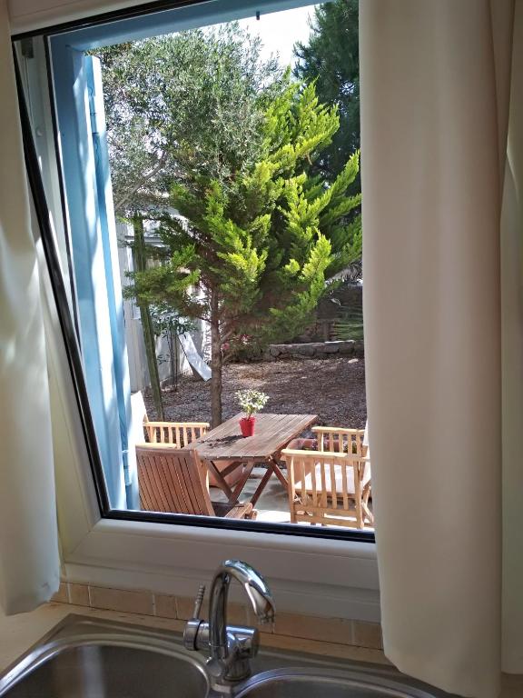 Balkón nebo terasa v ubytování Sourmeli Garden Hotel