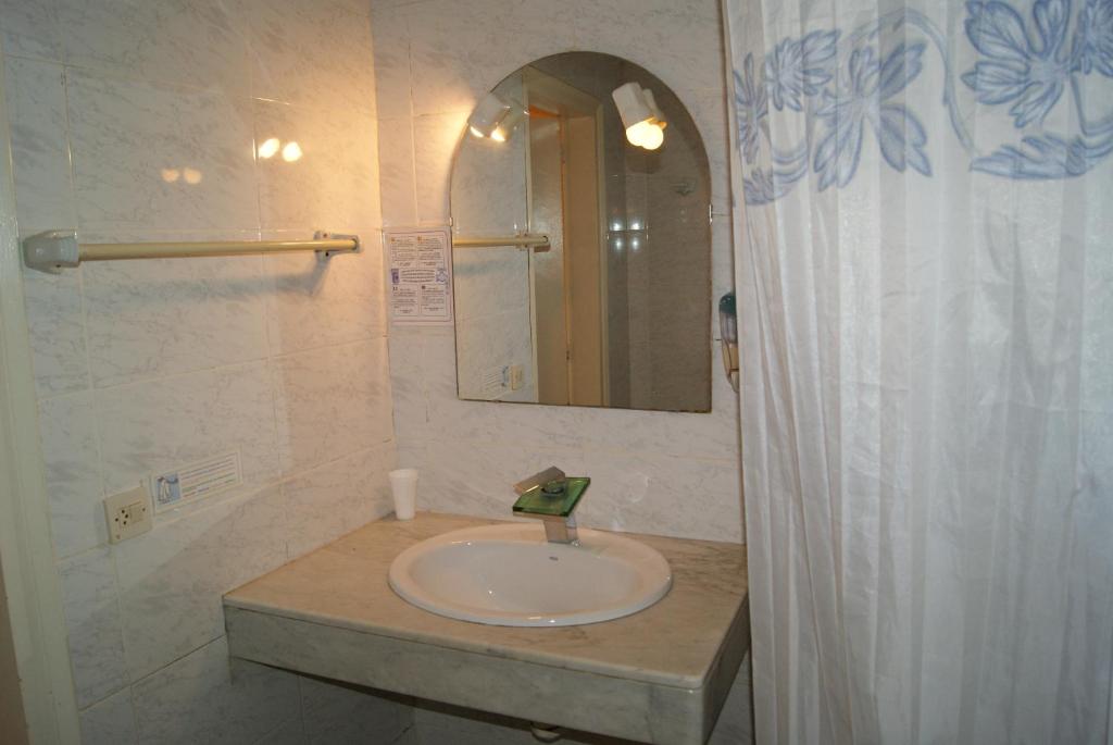 Koupelna v ubytování Hostal Sant Bernat