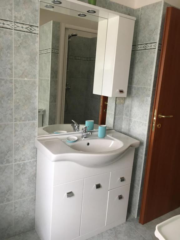 A bathroom at Mela Verde