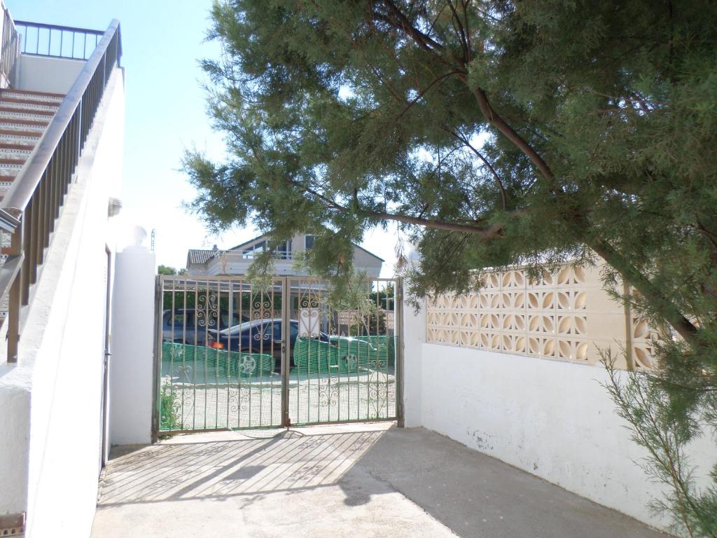Fotografia z galérie ubytovania Apartamento primera linea de playa WIFI gratis v destinácii Denia