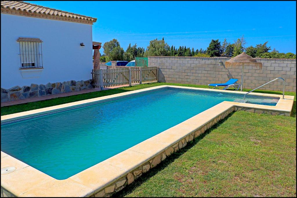 Bazén v ubytování Chalet Ruperto nebo v jeho okolí