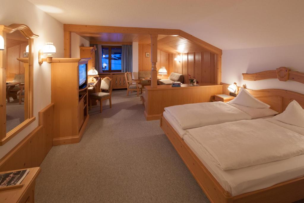 Postel nebo postele na pokoji v ubytování Hotel Omesberg