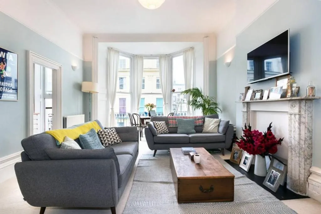 1 Bedroom Central Brighton Apartment With Seaviews, Brighton and Hove, United Kingdom