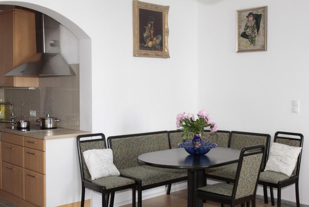 Kuchyň nebo kuchyňský kout v ubytování Stay-In Vienna 23