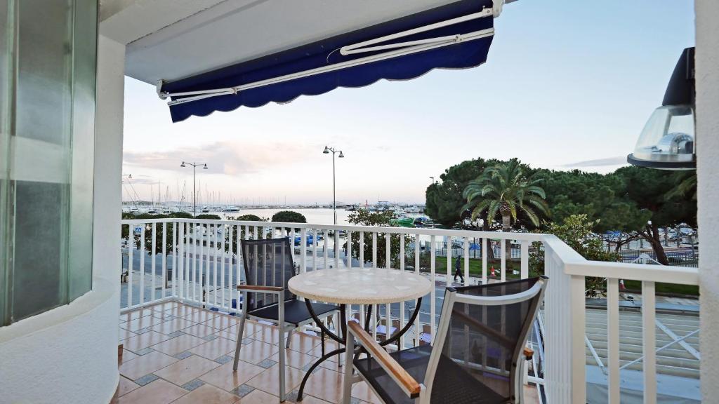 Apartamento Puerto Miramar - Housity