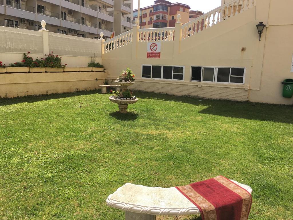 Neptune - Studio With Sea View (2 Adults + 2 Children)