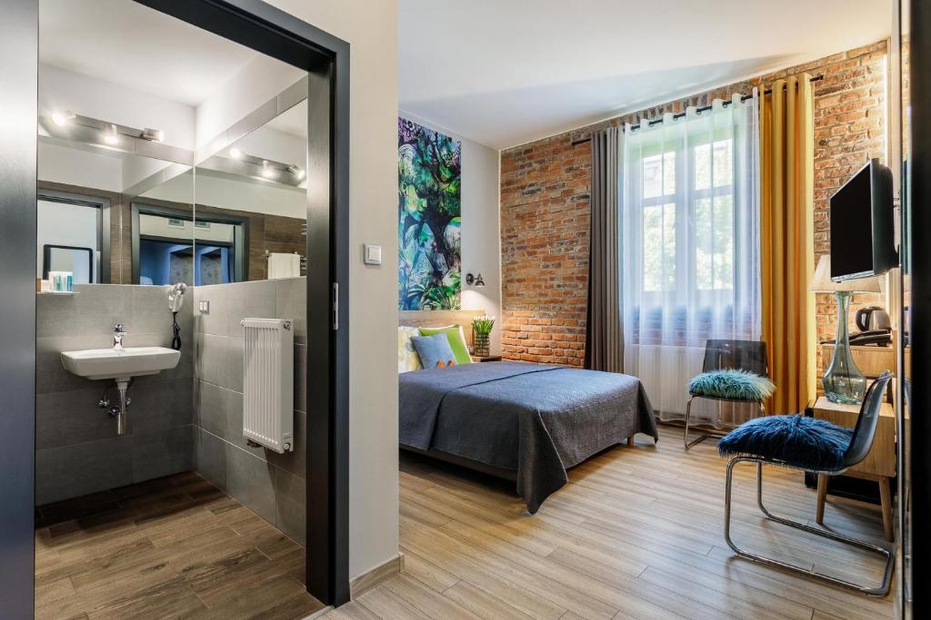 
Standard Double Room
