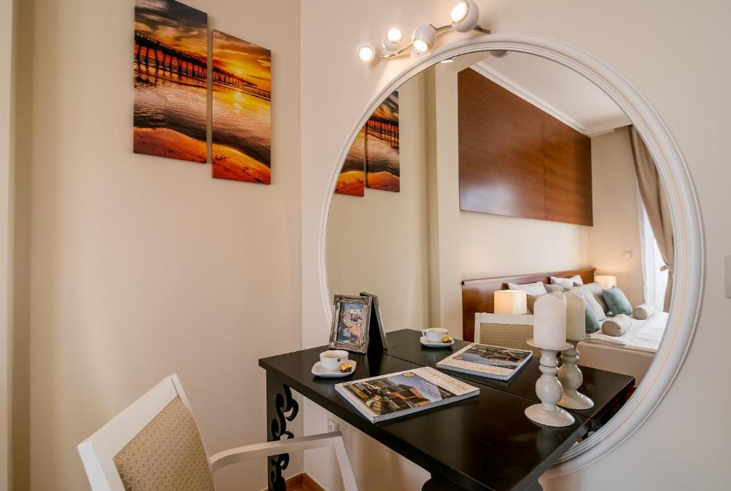 Hedera Residences - Kumbor客房内的一张或多张床位