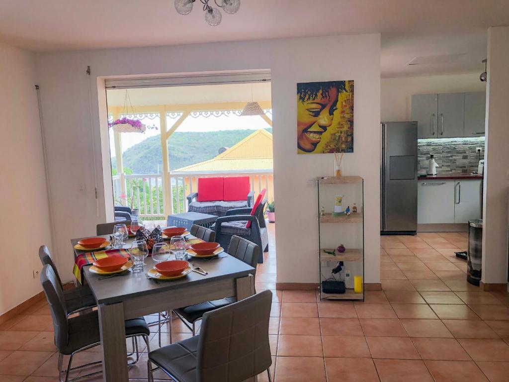 Kuchyň nebo kuchyňský kout v ubytování Villa Nord-Plage