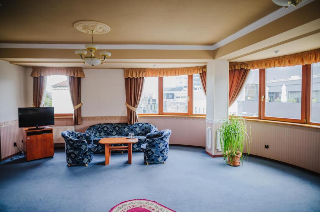 Hotel Gloria Palac - Resim 25