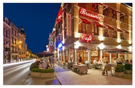 Budova, kde se hotel nachází