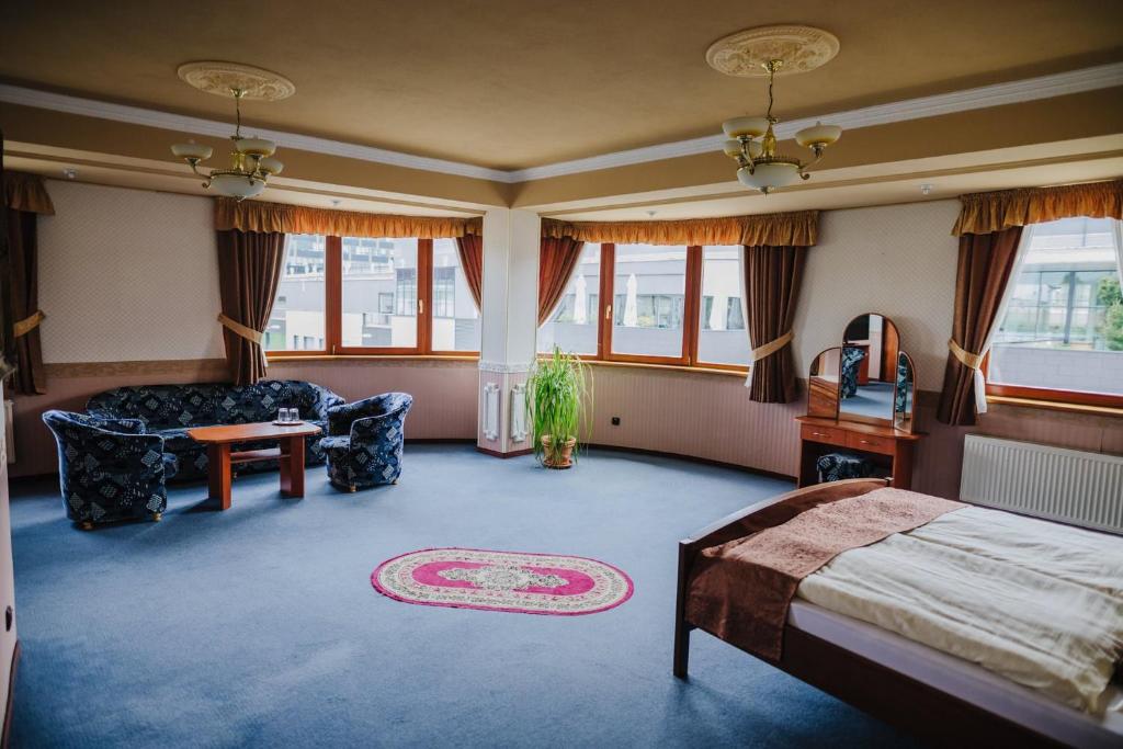 Hotel Gloria Palac - Resim 2