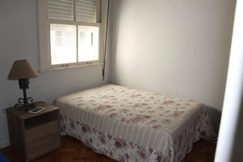 Apartamento no Leme 2 qts, Rio De Janeiro, Brazil