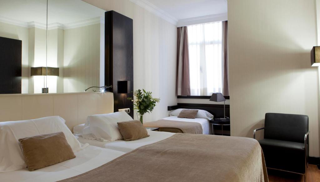 
Triple Room (2 Adults + 1 Child)
