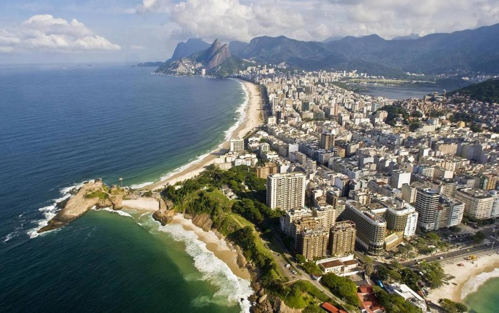  Caixa Preta Apartments