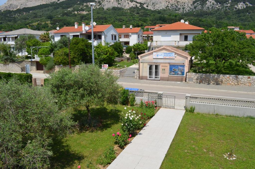 Příroda nedaleko apartmánu