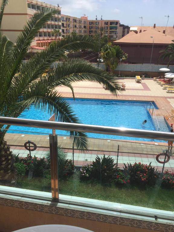 The swimming pool at or close to Apartment Yumbo Centrum