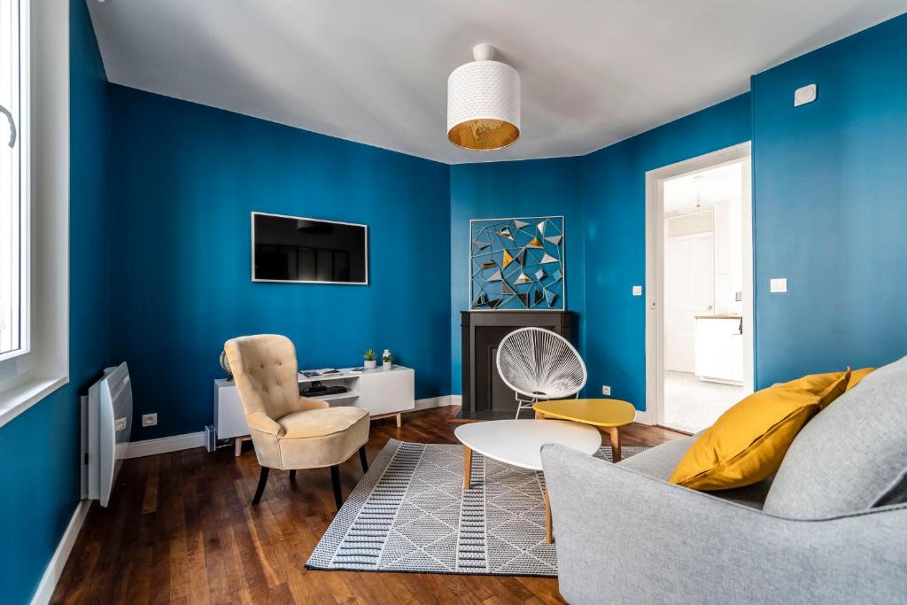 Μια τηλεόραση ή/και κέντρο ψυχαγωγίας στο MM Suites Cathédrale