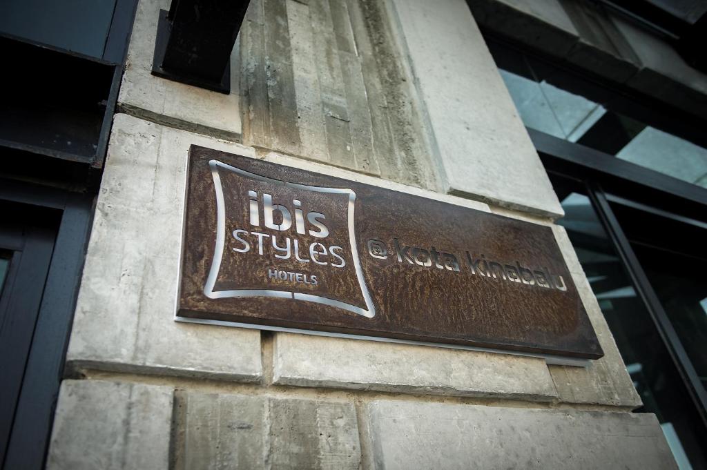Certifikát, hodnocení, plakát nebo jiný dokument vystavený v ubytování ibis Styles Kota Kinabalu Inanam