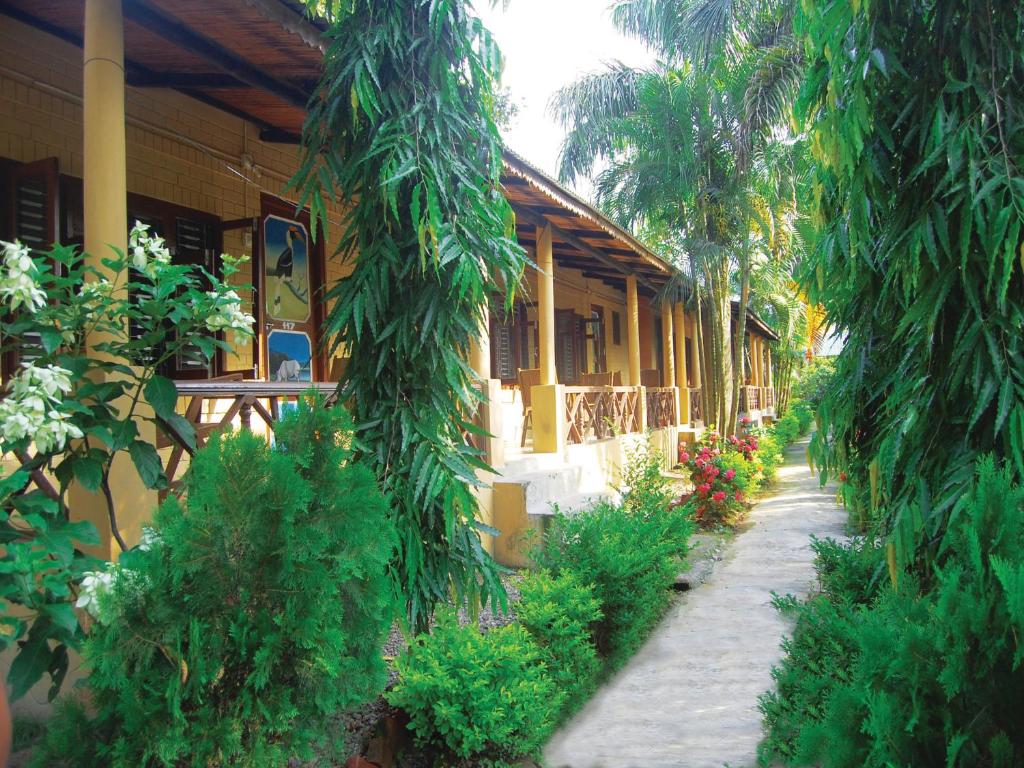 Zahrada ubytování Rainbow Safari Resort