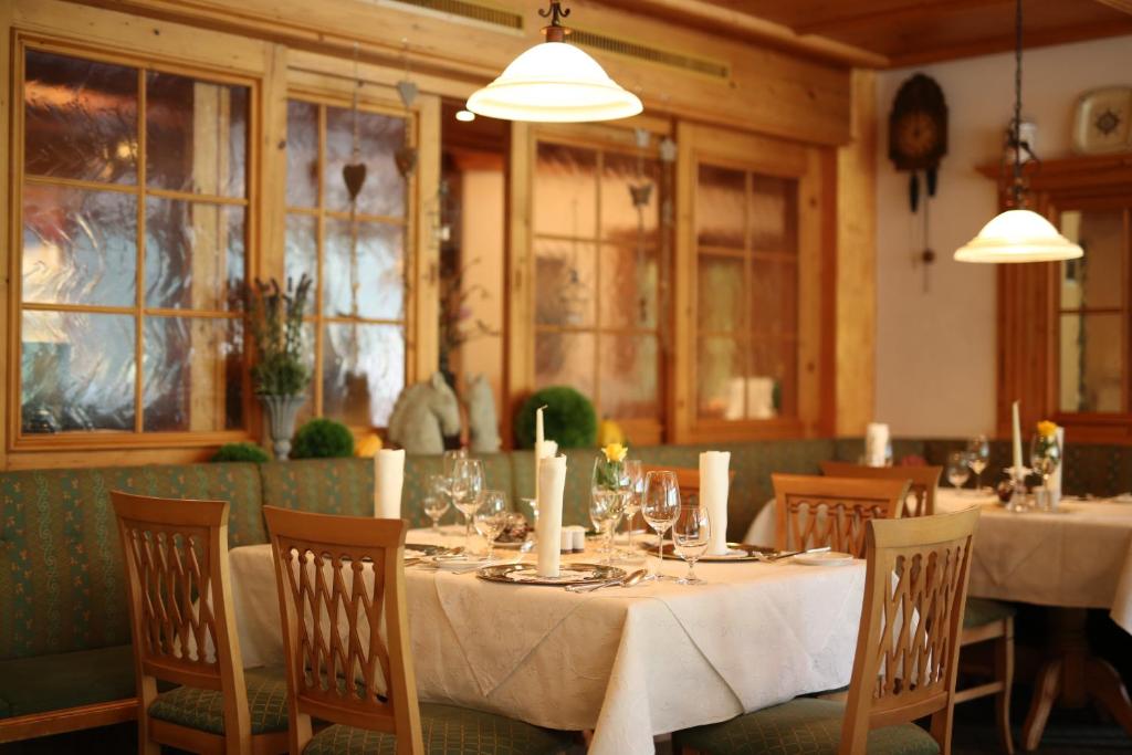 Restaurace v ubytování Hotel Lamark